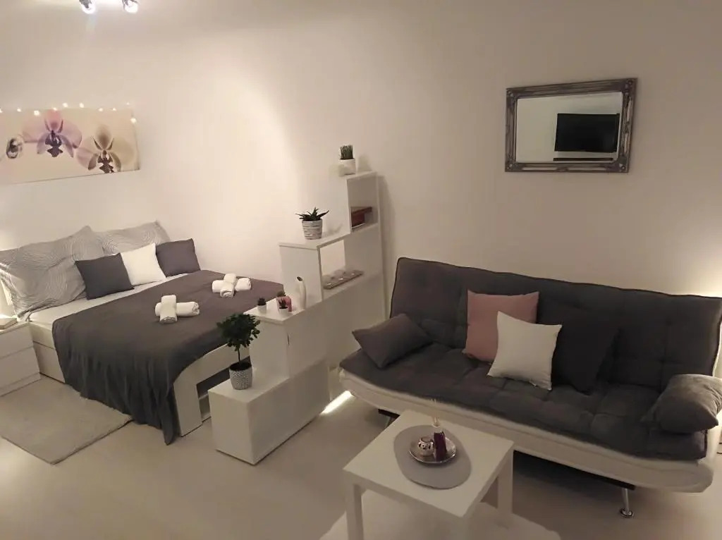 ANASTASIA-Apartment & Garage