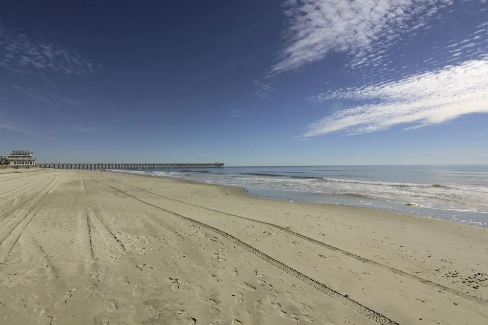 Sandy Beach Resort- Magnolia Tower