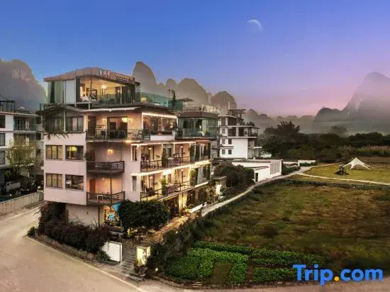 Yangshuo Yulong River Gauche Hotel
