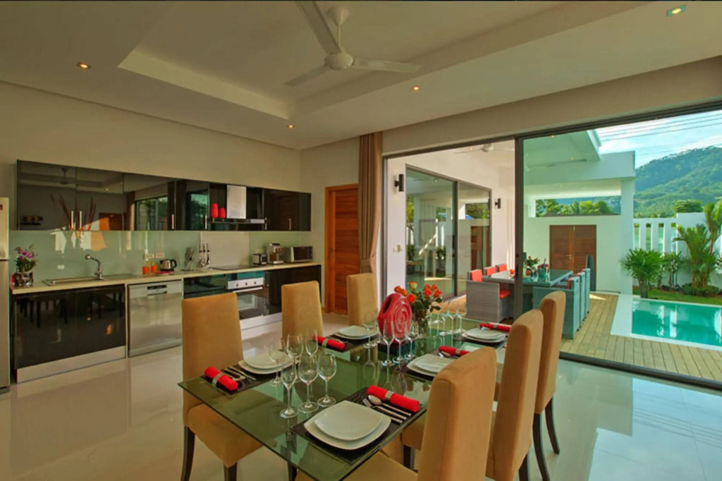 Baannaraya Pool Villas Residence