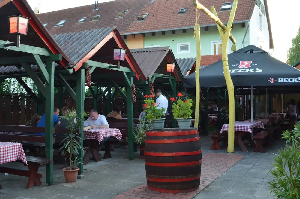 Hotel Napsugár