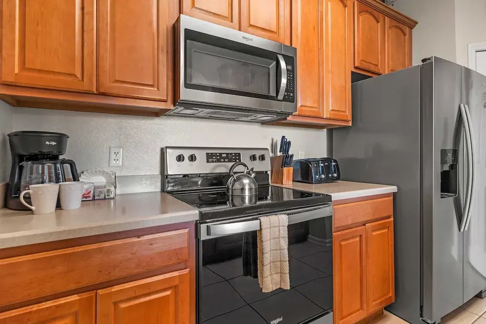 4802 Cayview Avenue #308