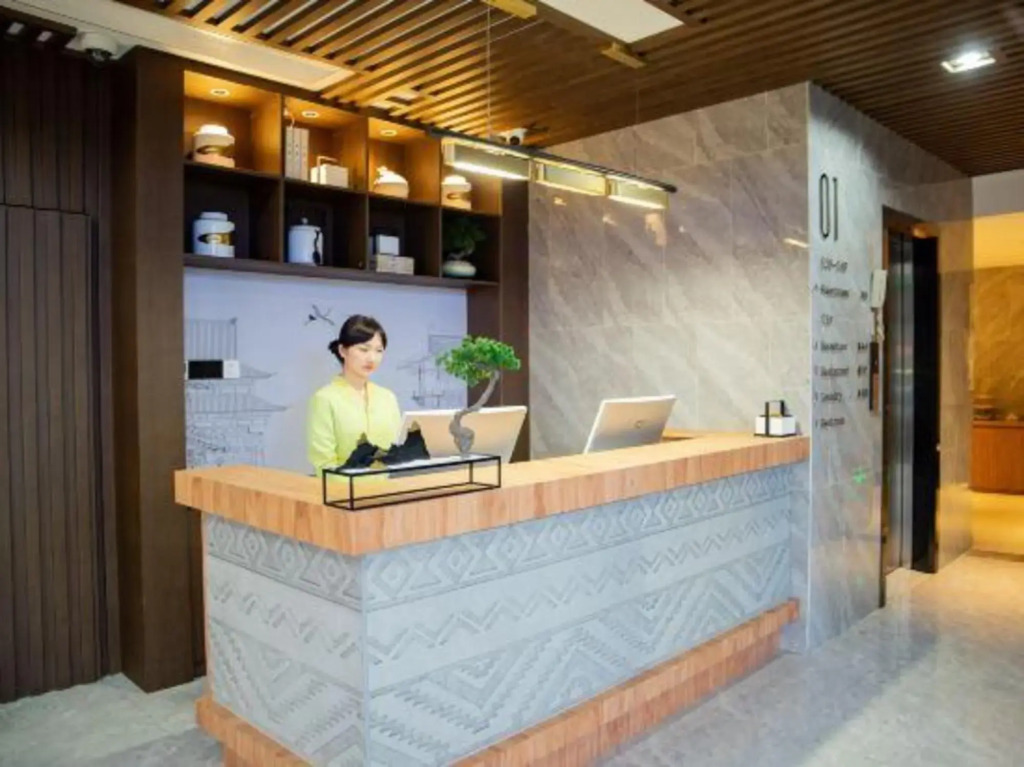TRUE GO Hotel (Guangzhou Sun Yat-sen University Lujiang Subway Station)