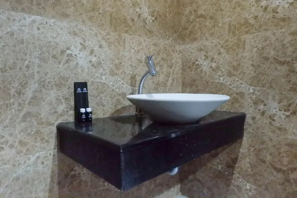 Exquisite Studio Apartment at Grand Sungkono Lagoon