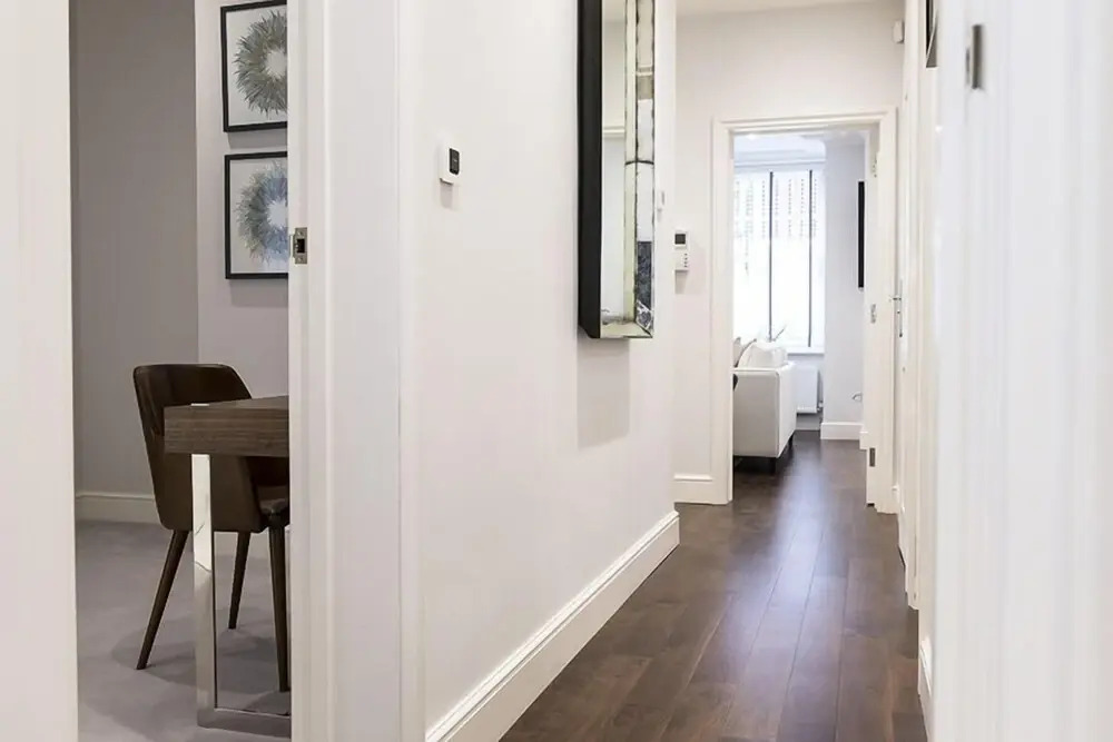 Luxury Three Bedroom - Flat 122 Lower Ground Floor