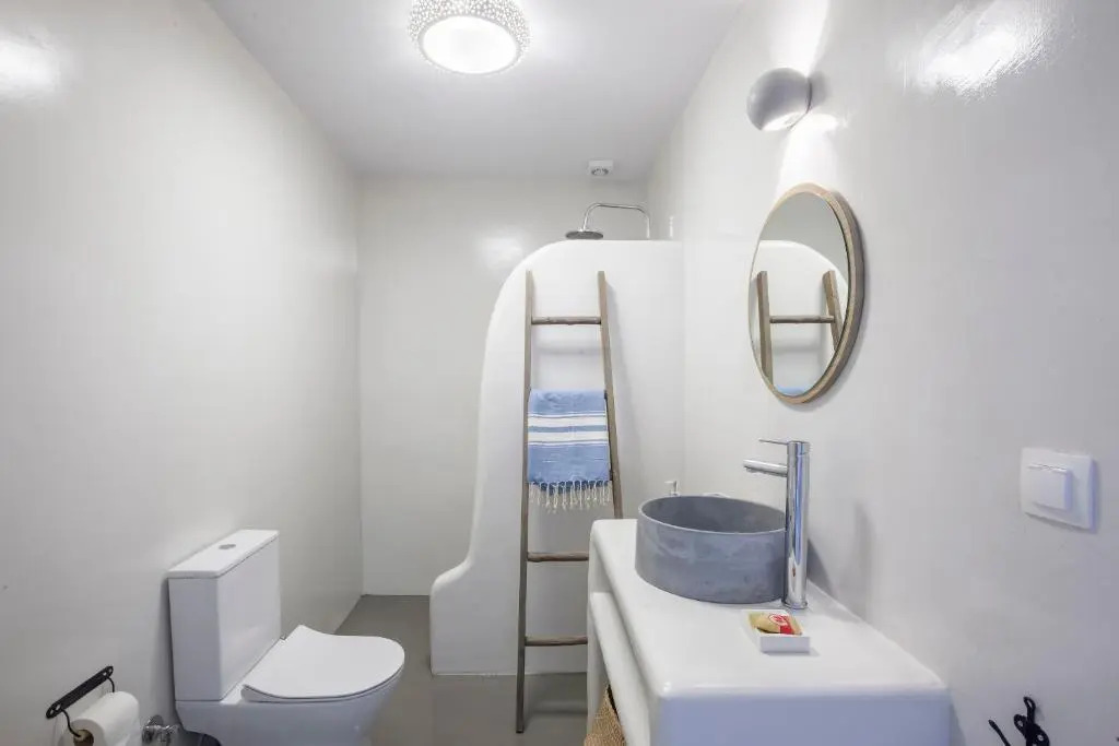Nautilus Sea View Suite 6