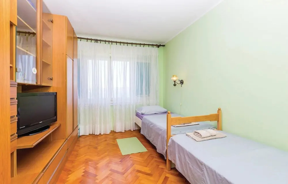 Stunning Home in Senj With Wifi and 2 Bedrooms