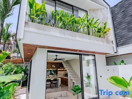 Luxury 1BR Villa w/ private Pool in Seseh, Canggu - A Luxury Private Villa By Balinest Villas