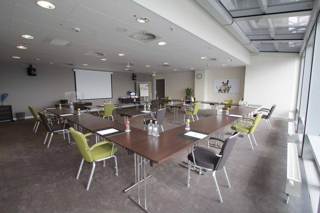 Tulip Inn Hotel Düsseldorf Arena - 2 Minuten Fußweg zur Messe