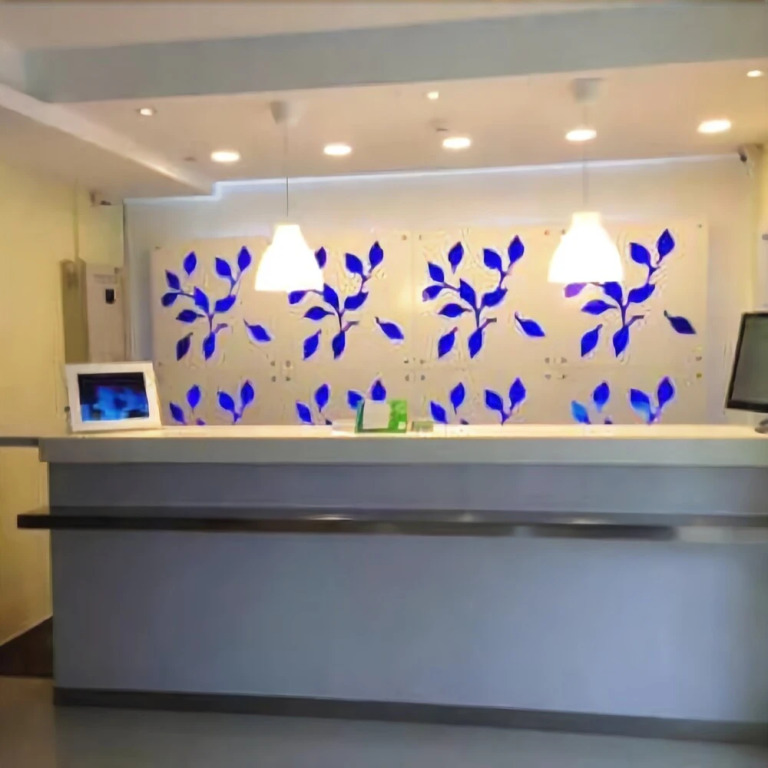 Hanting Haiyou Hotel