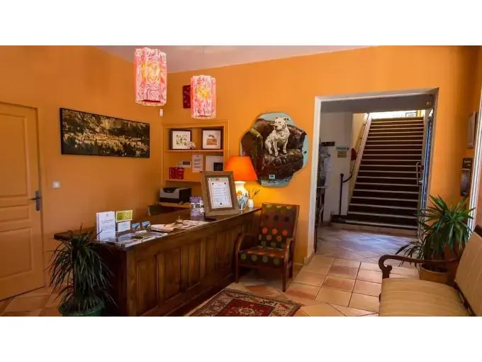 Hotel Les Restanques De Moustiers