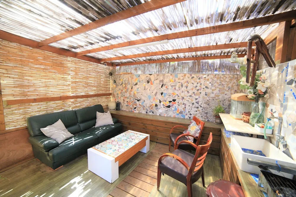 Ahuzat Shaul - Apartment