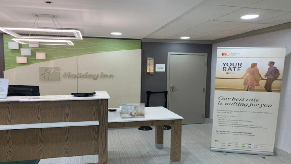 Holiday Inn Chicago North Shore by IHG