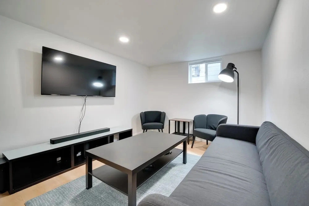 Pet-friendly Seattle Apt Near Dtwn & Lumen Field