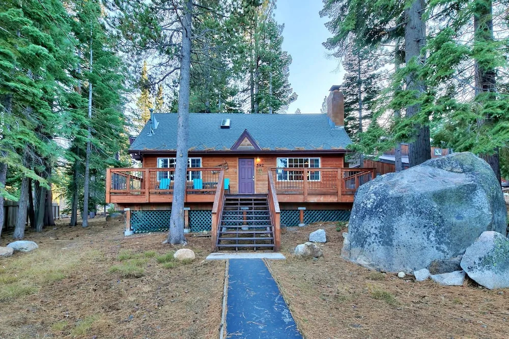 The Snowshoe Inn  592ss 4 Bedroom Cabin