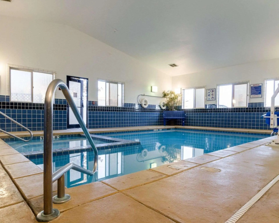 Comfort Inn Garden City