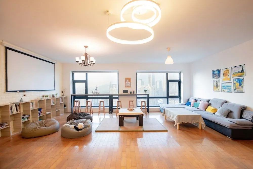 Time Machine Inn Huizhan Branch