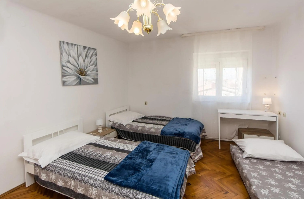 Studio apartment Agava with terrace near Old Town