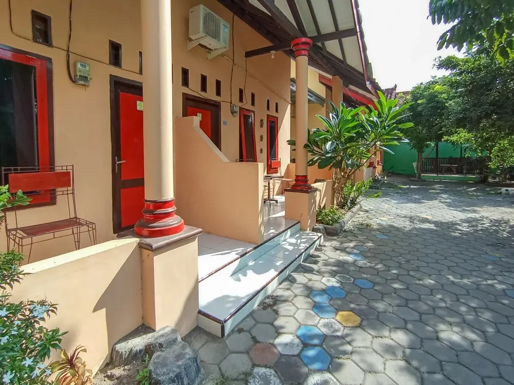 RedDoorz @ El Shaday Homestay Banyuwangi