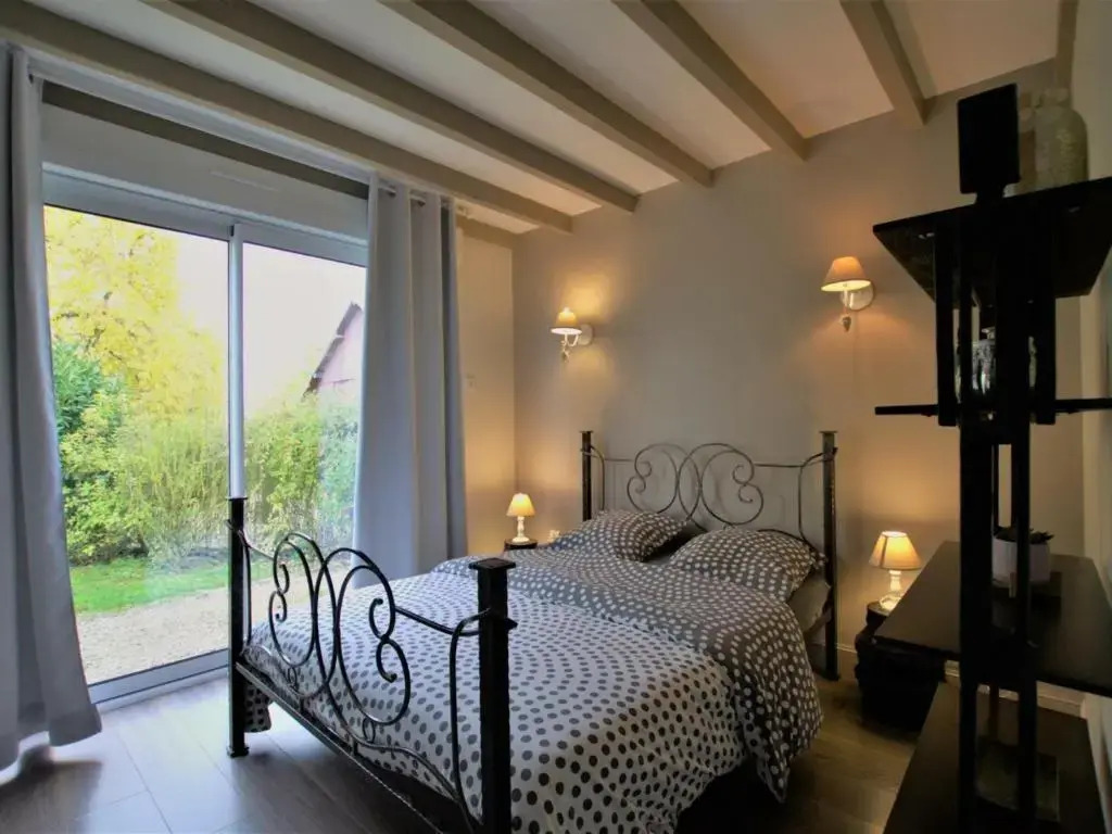Gite Pougy, 3 pièces, 4 personnes - FR-1-543-177