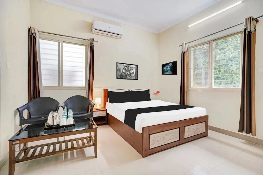 Deluxe Mysore Green Orchid Resort
