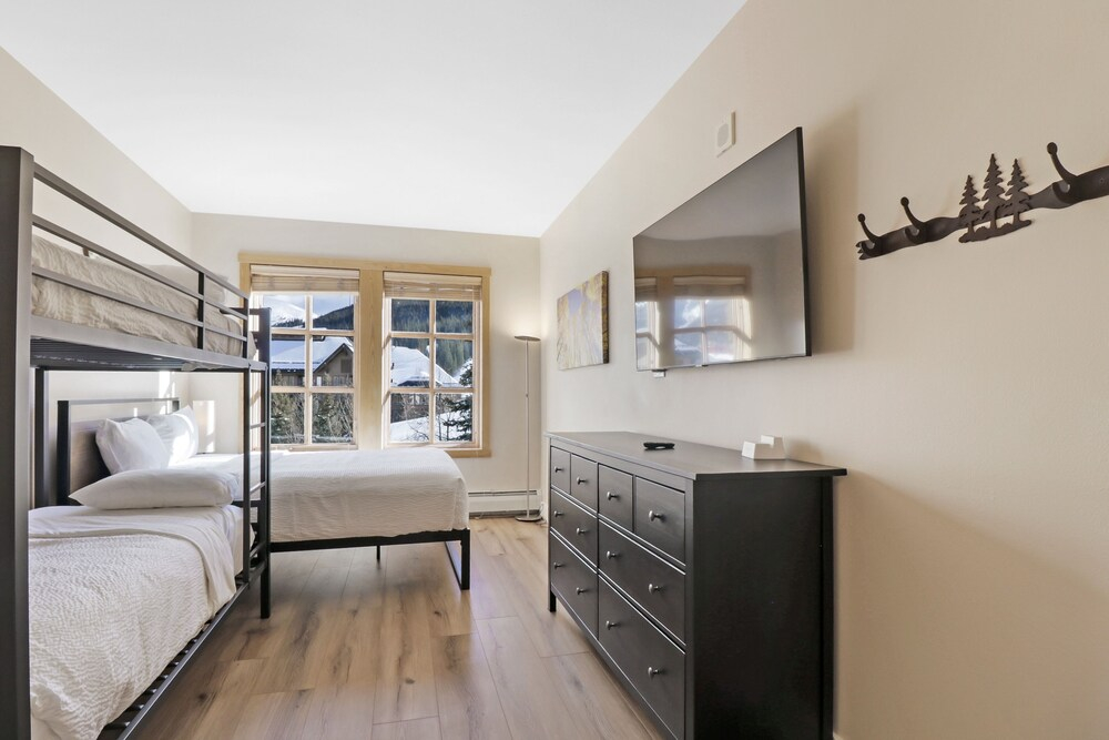 Pp308 Passage Point 2 Bedroom Condo