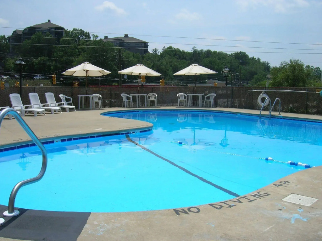 The Mountaineer Inn