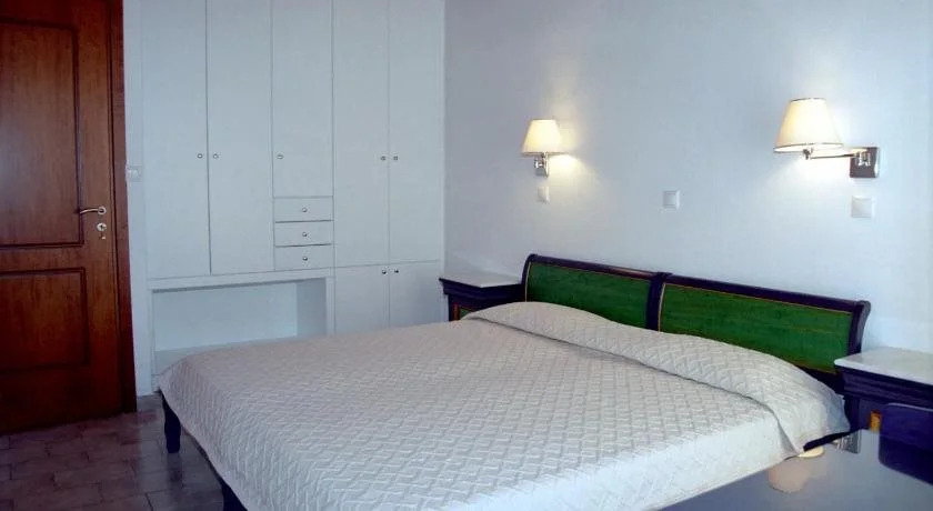 Olympia Village Hotel
