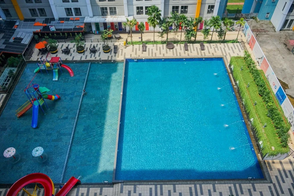 Simply Strategic and Comfy Studio Paramount Skyline Apartment
