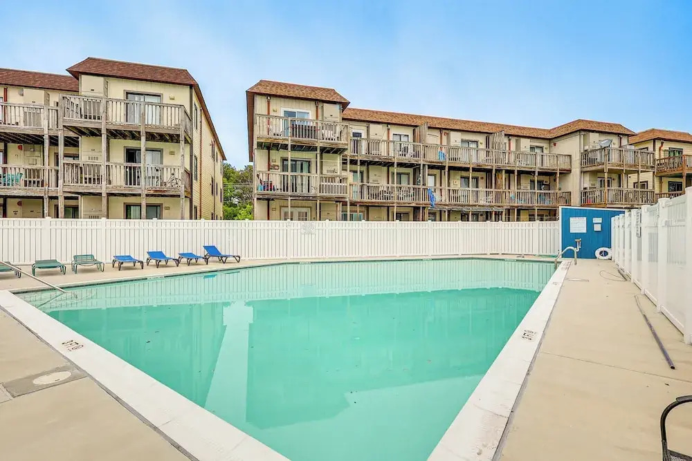 Unwind Poolside, Walk to Sand! Ocean City Condo