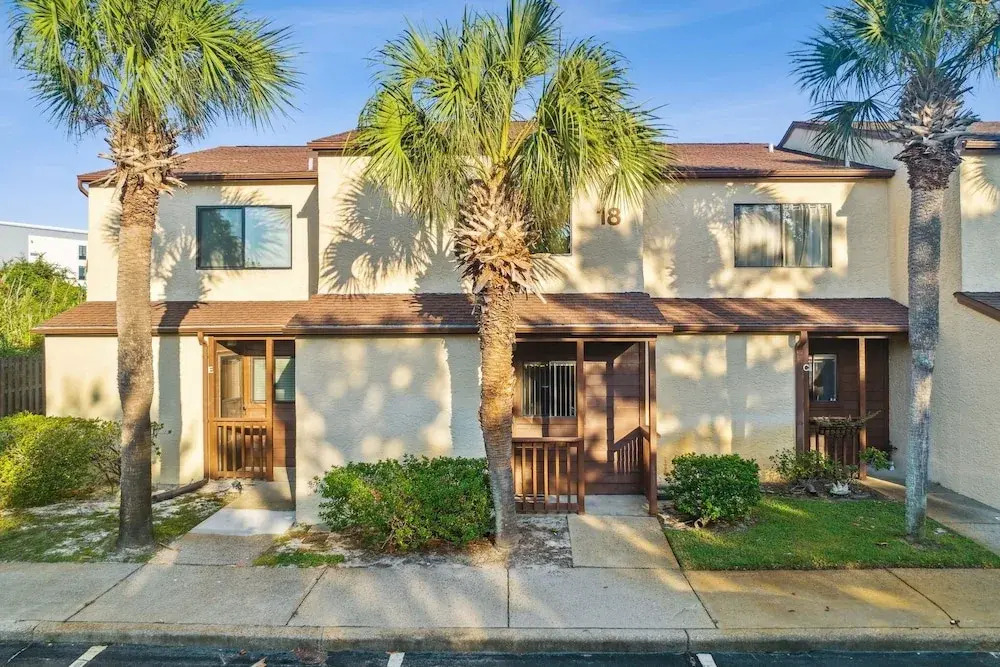 Beachwalk 18d 2 Bedroom Townhouse