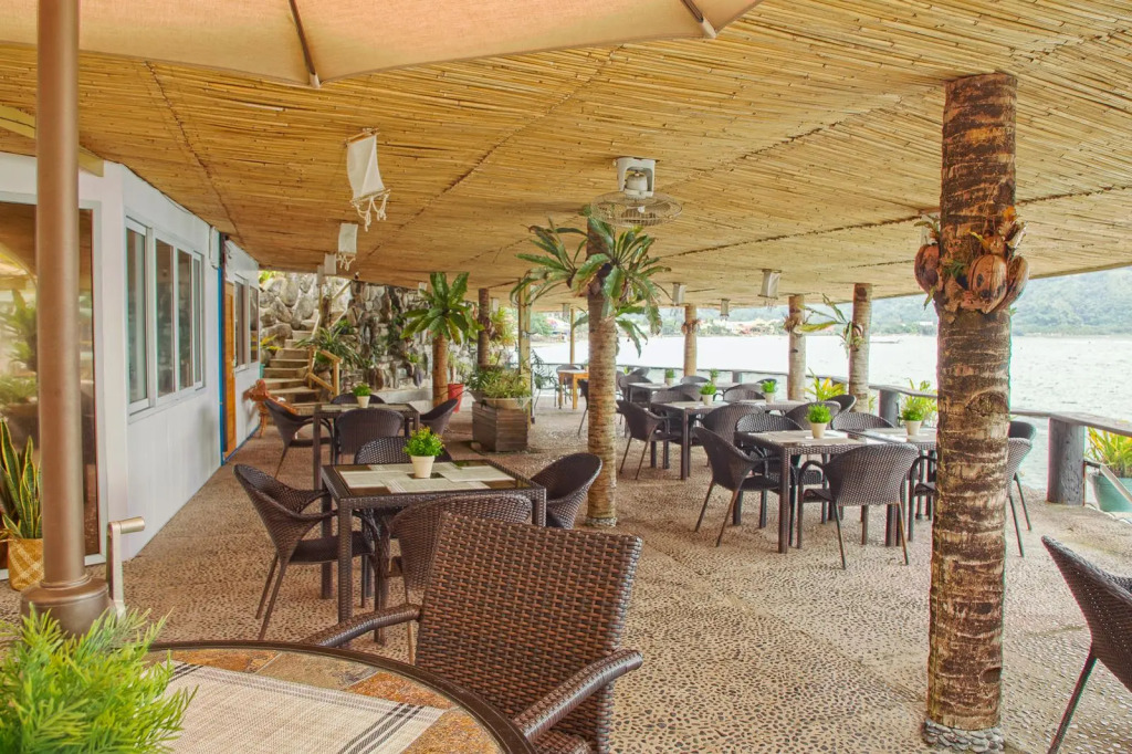 Mangrove Resort Hotel