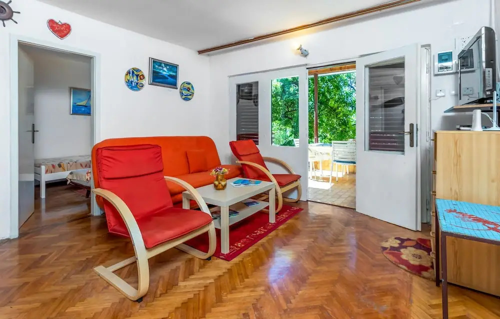 3 Bedroom Stunning Home In Crikvenica