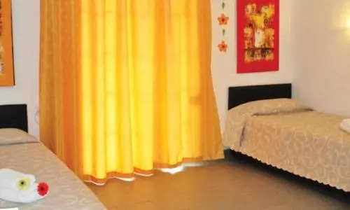 Meliton Studios & Appartements