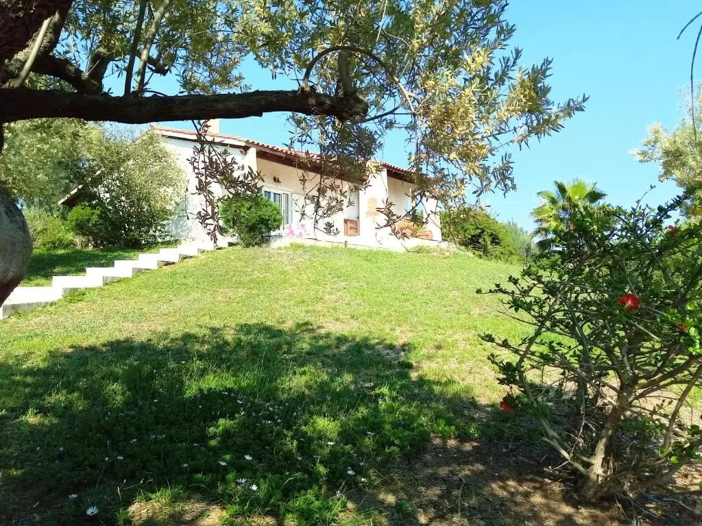 Votsalo Summer House by the Beach