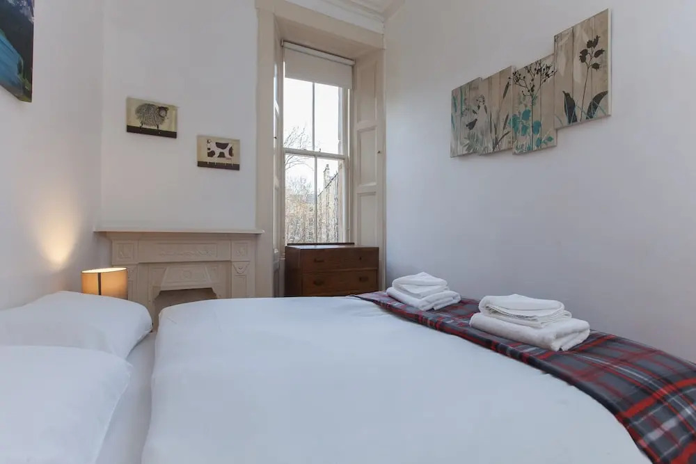 2 Bedroom Central Apartment