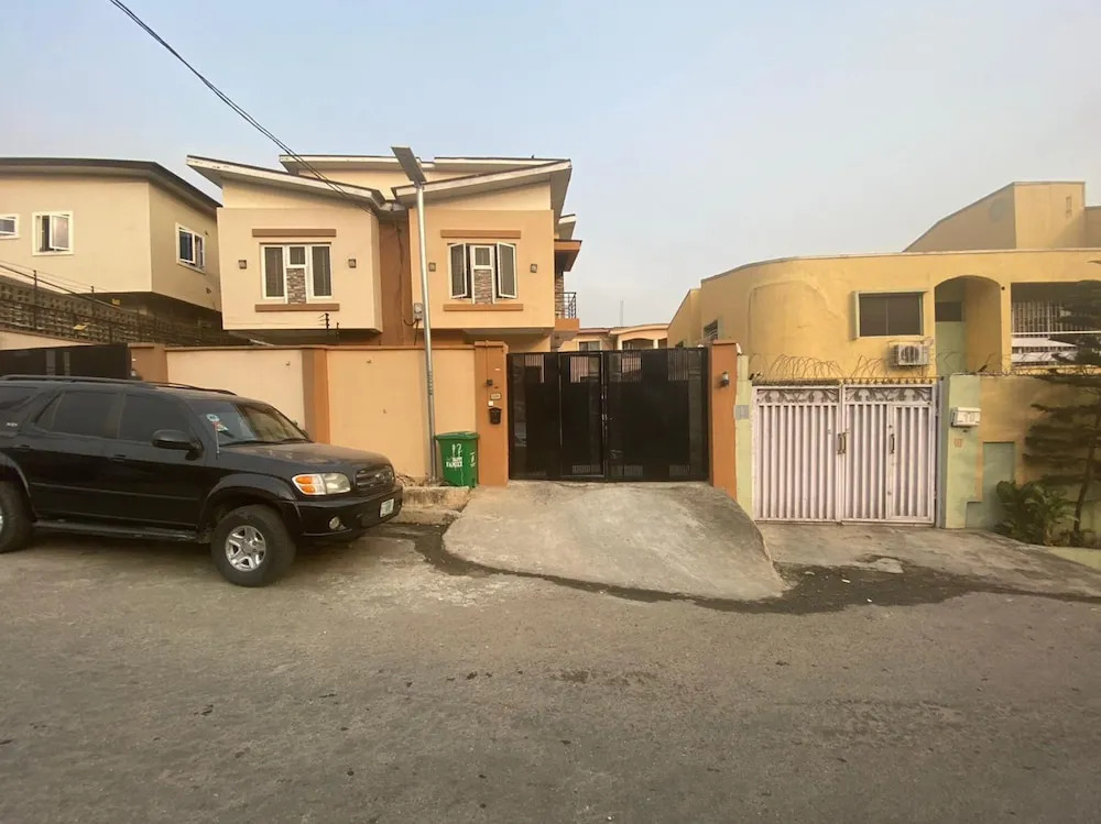 Amazing 4 Bedroom Duplex in Ikeja Allen Avenue