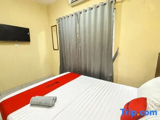 RedDoorz near RS Hermina Tangerang