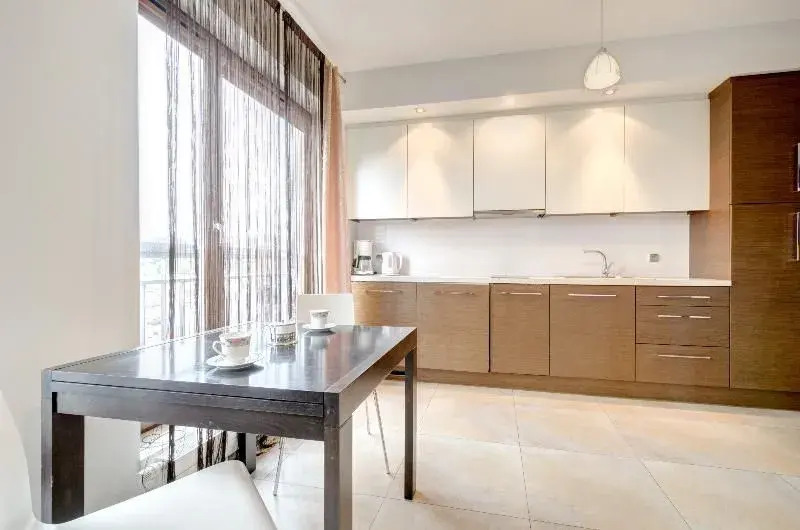 Szafarnia Modern Apartments in Old Town by Noclegi Renters