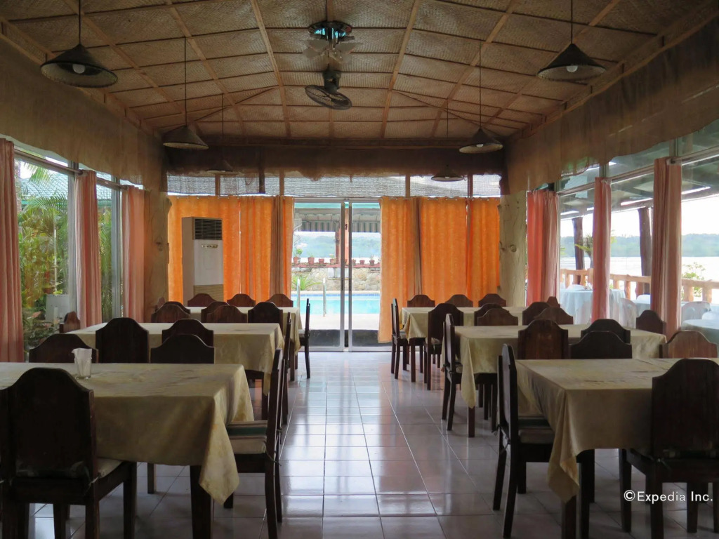 Villa Alzhun Tourist Inn and Restaurant