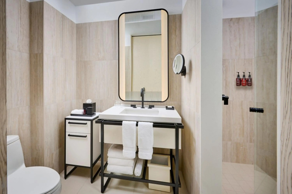 The Pearle Hotel & Spa, Autograph Collection