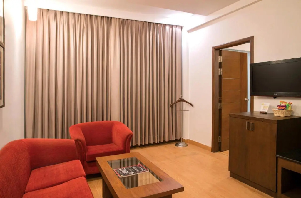Lemon Tree Hotel Alwar