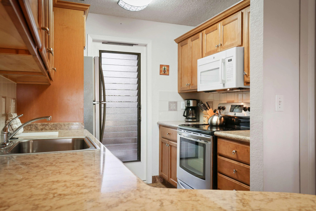 Aston Maui Hill