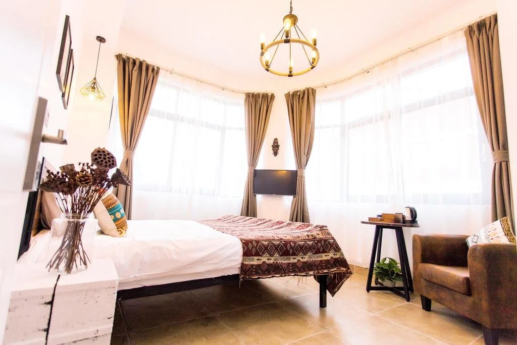 Free Hostel