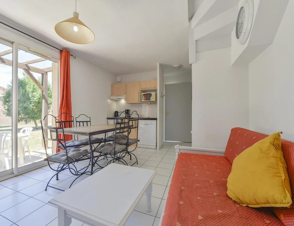 Country Stay for 6 in Provence Vineyards