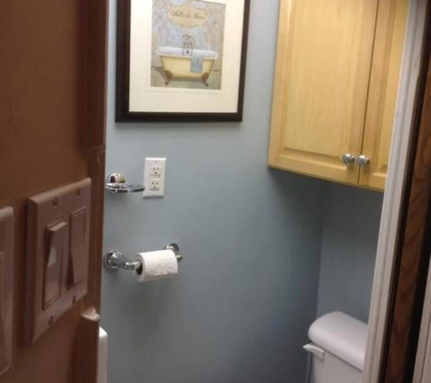 Spacious Bachelor Apt offered by Short Term Stays