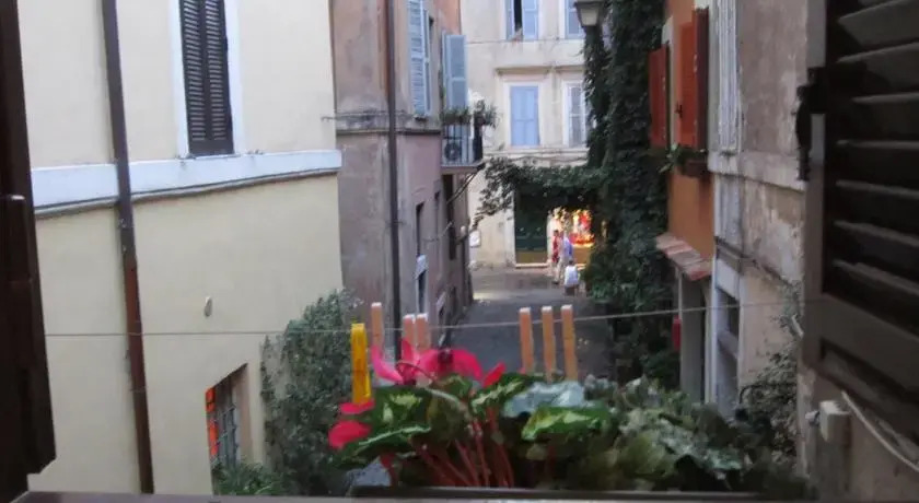 The Amazing Little Suite in Trastevere