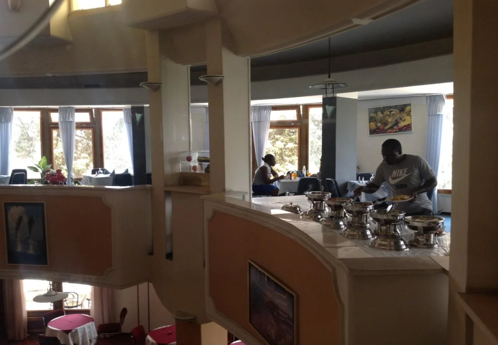 Ararat Hotel