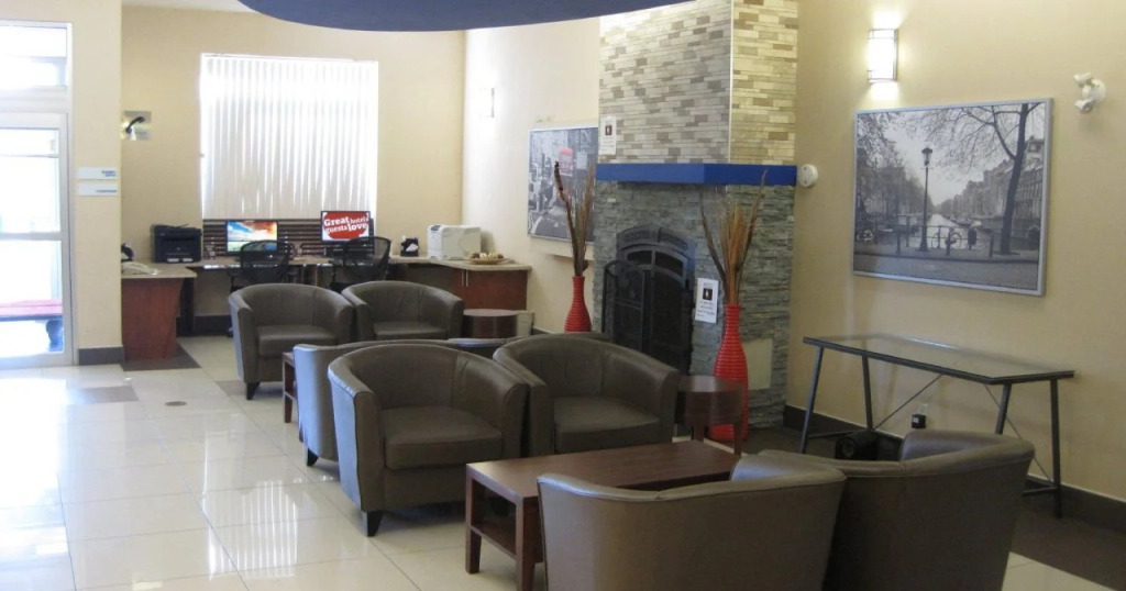 Holiday Inn Express Hotel & Suites-Edmonton South by IHG