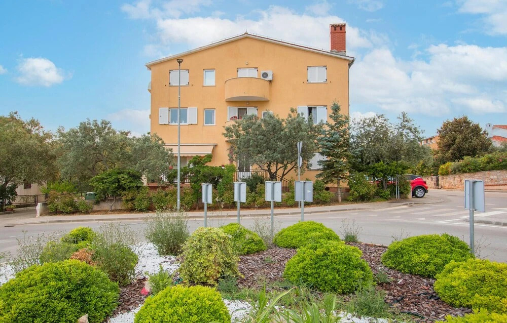 Awesome Apartment in Fazana With Wifi and 1 Bedrooms